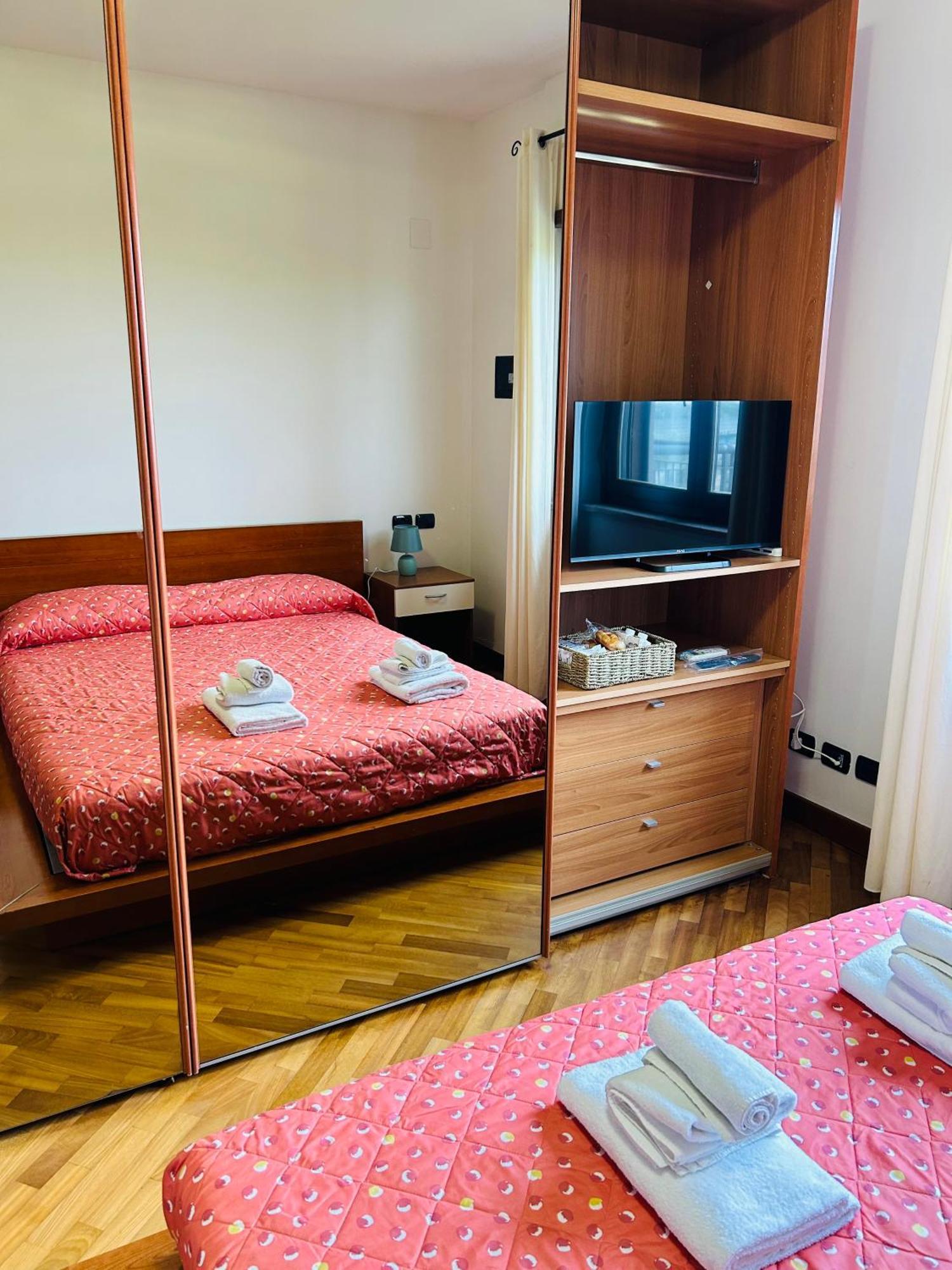 The House Room Aeroporto Fiumicino Buitenkant foto